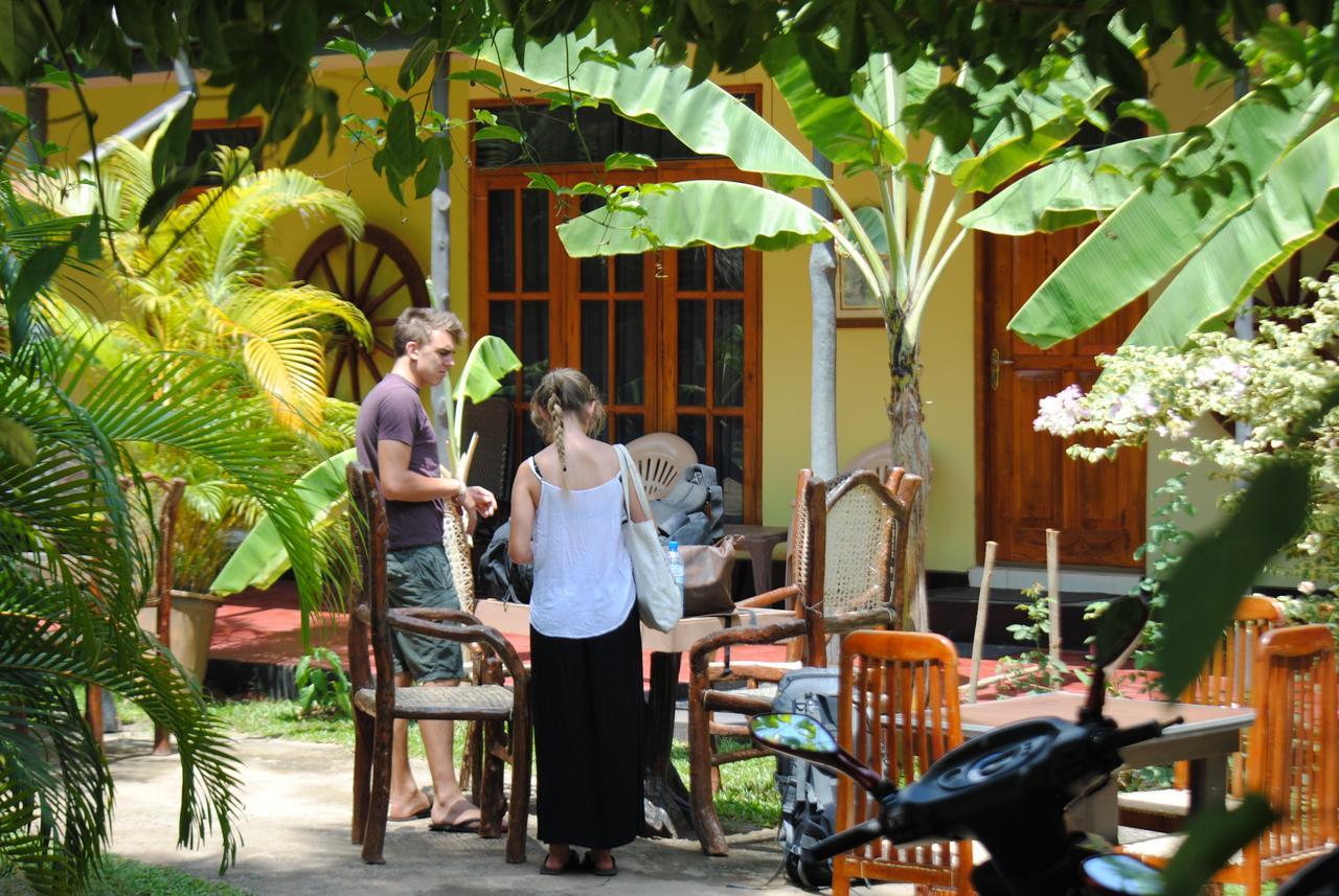 Villa Champagne Tissamaharama Exterior foto